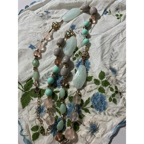 Premier designs Bouquet necklace - Picture 3 of 4